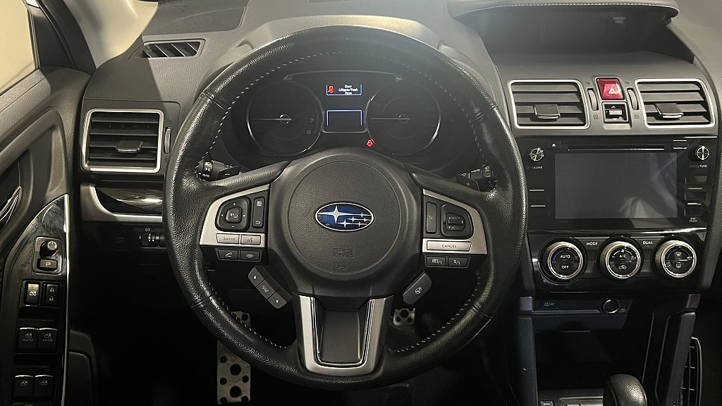 Subaru Forester XT 241hk 4WD Automat | Drag, V-hjul, M-värm, X-ljus