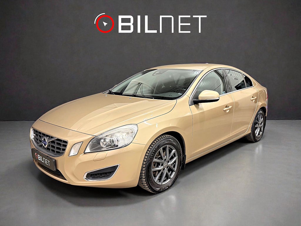 Volvo S60 D5 Automat Momentum Värmare Kamrem Bytt