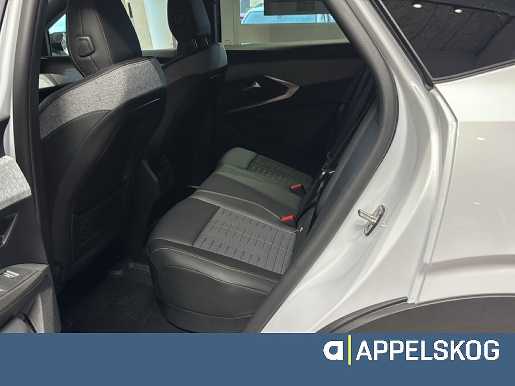 Peugeot 3008 Hybrid GT EDITION |FRI SERVICE 3 ÅR| thumbnail