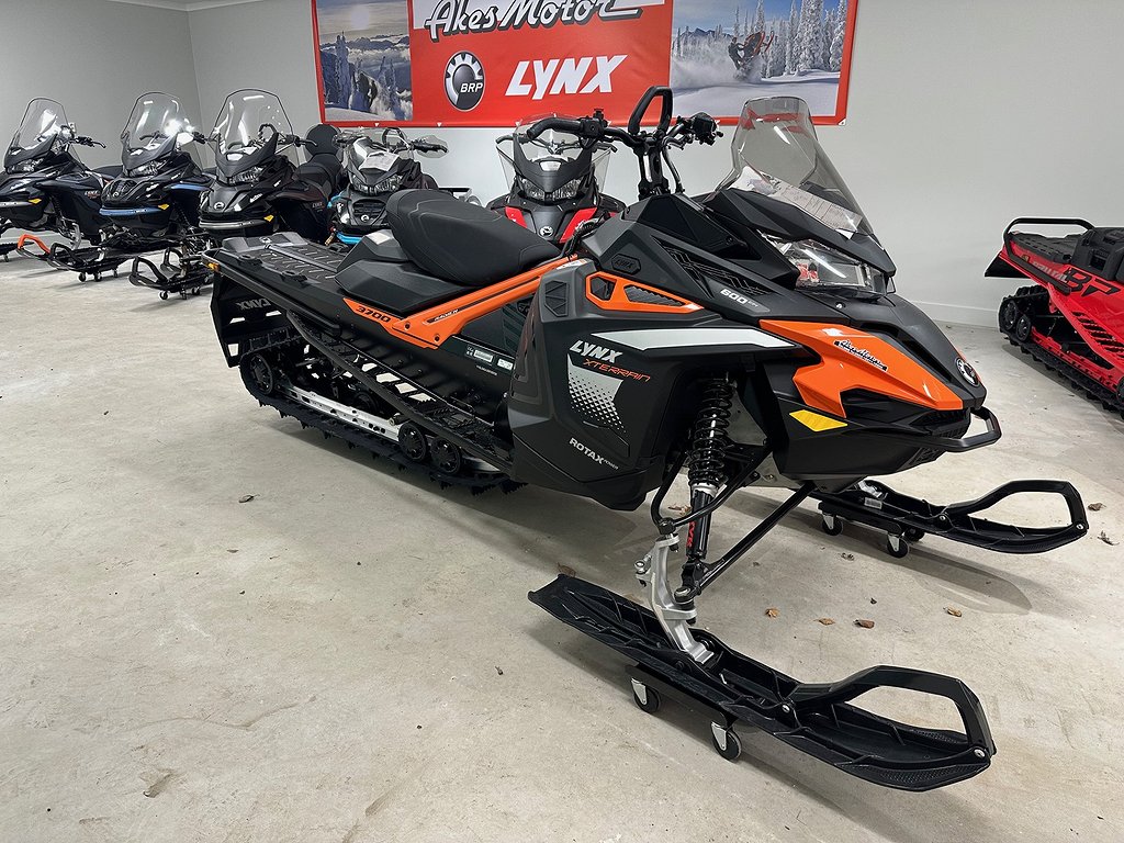 Lynx Xterrain STD 3700 600 EFI -25 