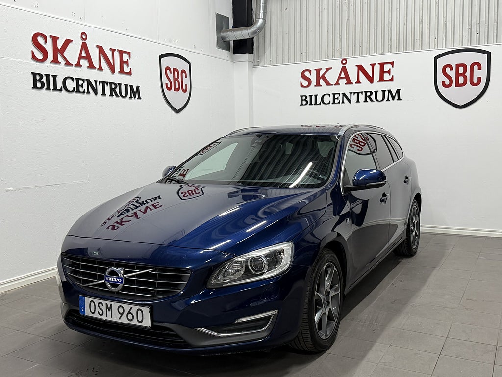 Volvo V60 D4 AWD Geartronic Ocean Race /Nyservad