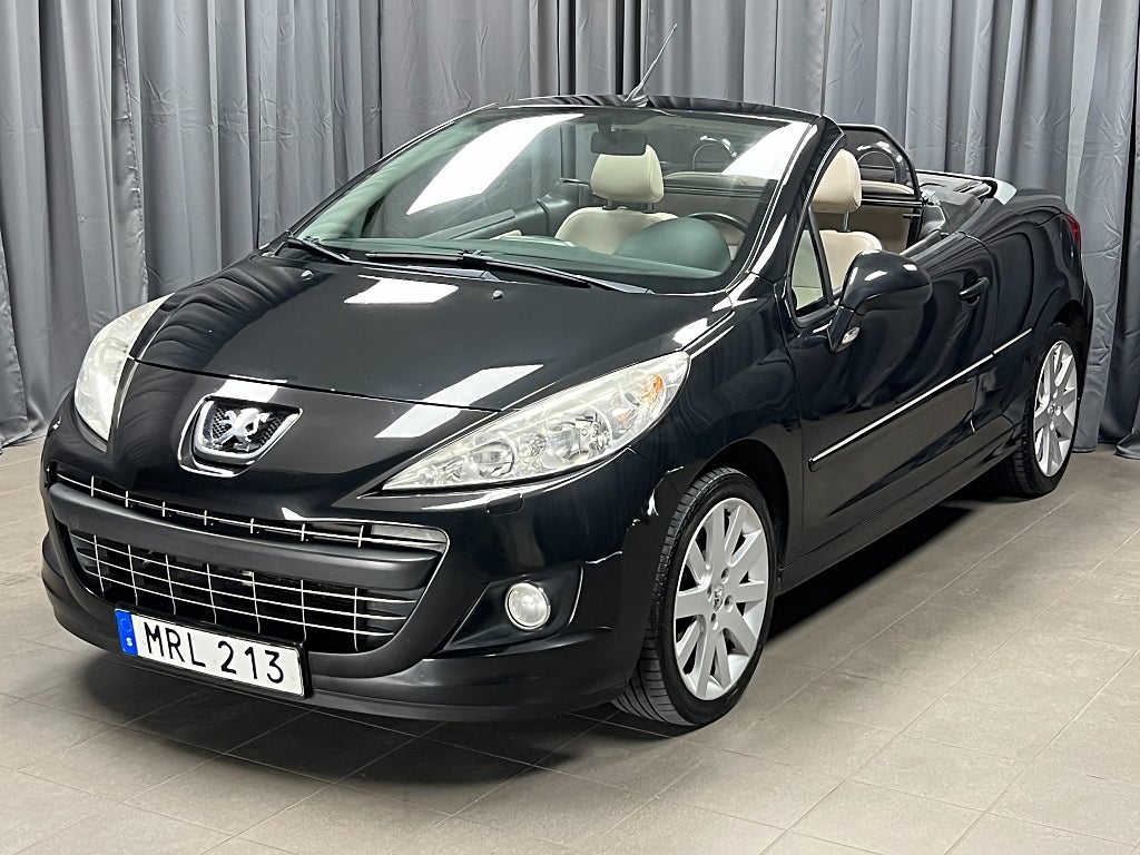 Peugeot 207 CC 1.6 VTi 120hk farthållare / skinn / nyservad