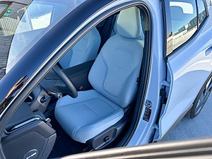 framsäte i volvo ex30