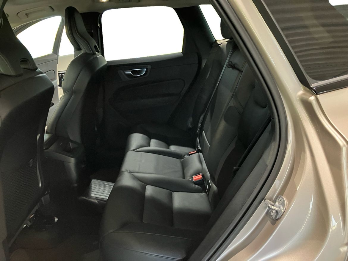 Volvo XC60 Recharge T8 Ultimate Dark 2024, bild 6/10