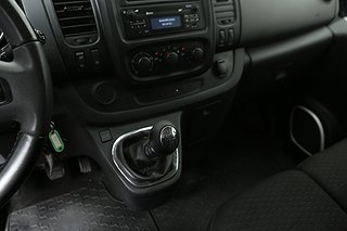 Transportbil - Skåp Opel Vivaro 14 av 15