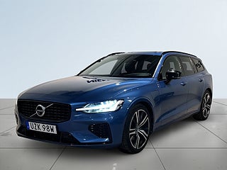 Volvo V60 T8 Twin Engine AWD R-Design Drag HuD H/K Pano Pvärm SoV – bild 16