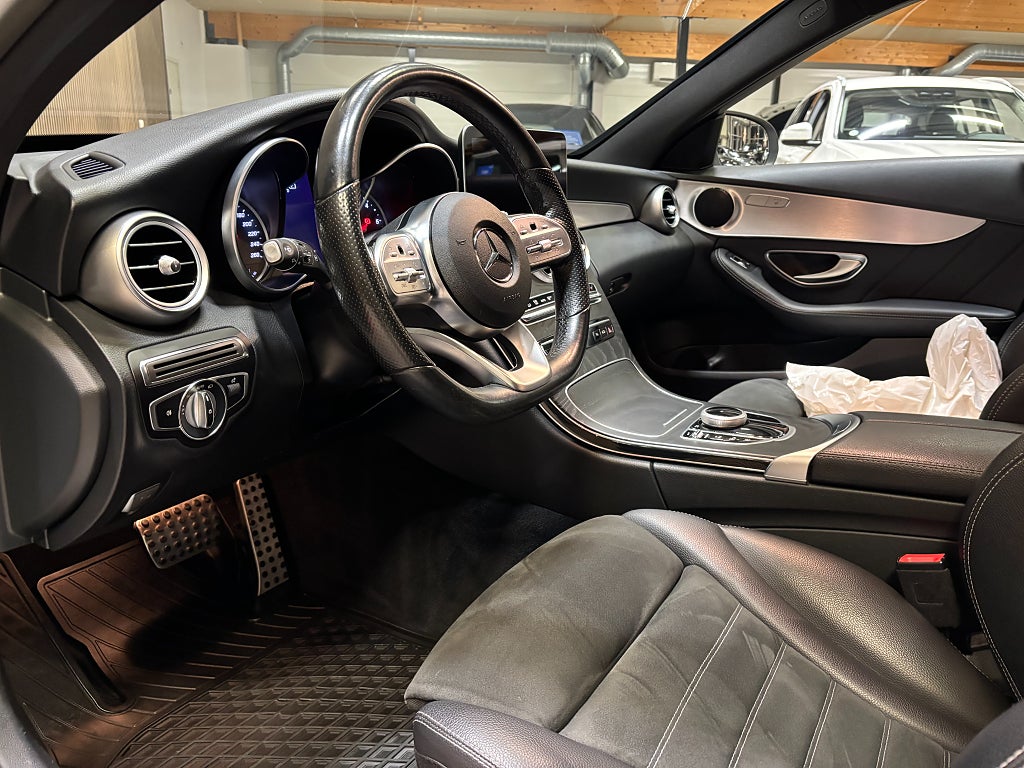 Mercedes-Benz C220 220 T d 9G-Tronic AMG Line