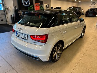 Audi A1 Sportback 1.2 TFSI Sport SoV-däck/MoK-värm/Kedja