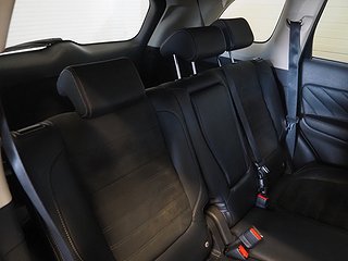 SUV Mitsubishi Outlander 13 av 21