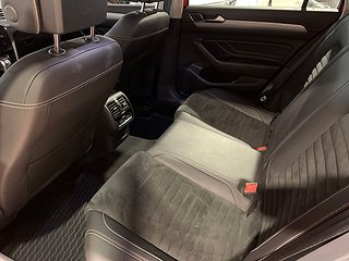 Kombi Volkswagen Passat 14 av 25