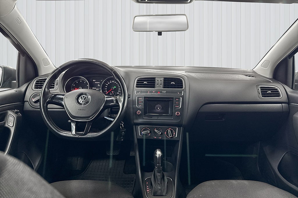 Volkswagen Polo 2015