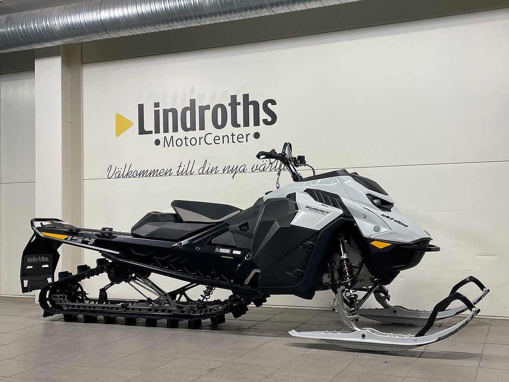 Ski-Doo Summit Adrenaline 850 E-tec 154" -25 Spara 27000:- 