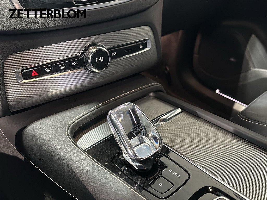 SUV Volvo XC90 14 av 15