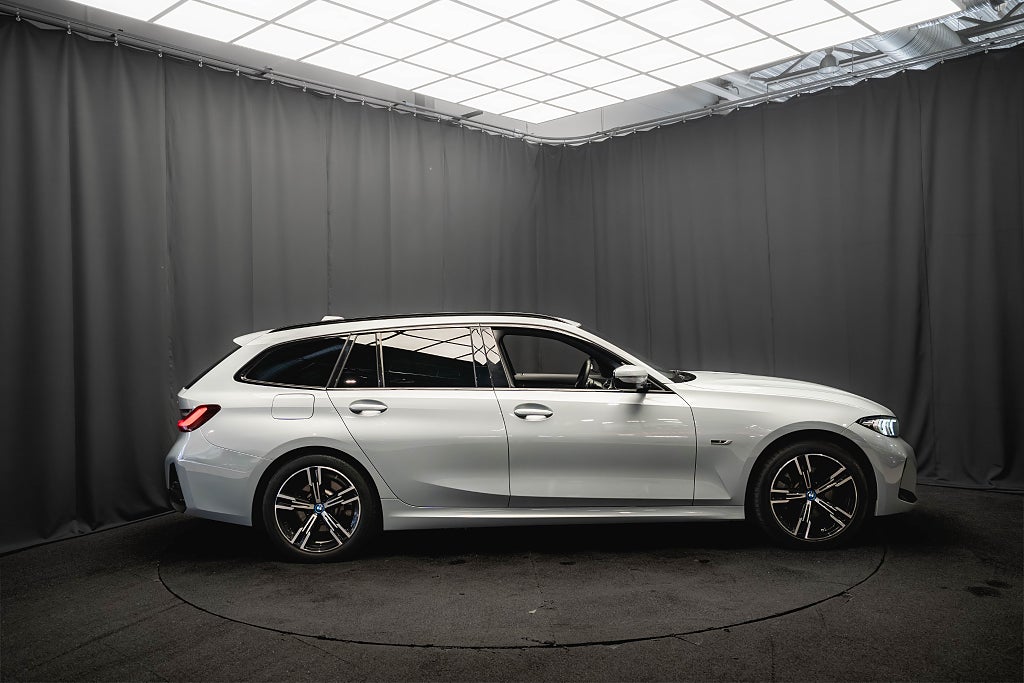 BMW 330e xDrive M Sport SHADOW P-VÄRMARE 1-ÄGARE MOMS