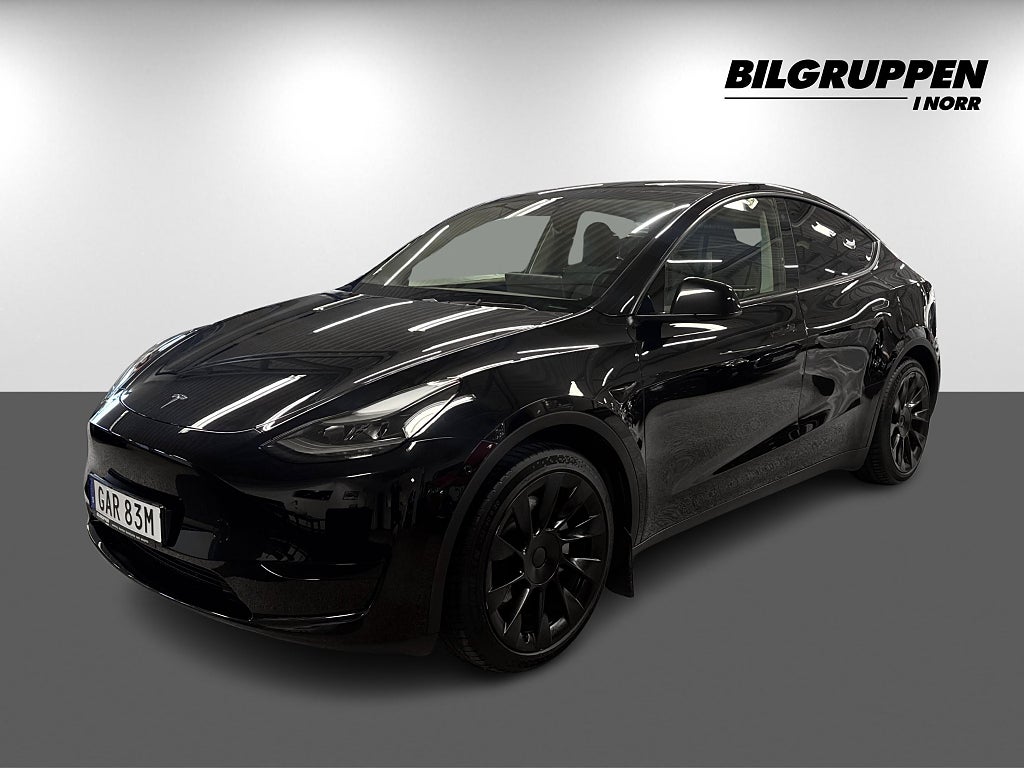 Tesla Model Y Standard Range RWD (V-hjul, Pano)