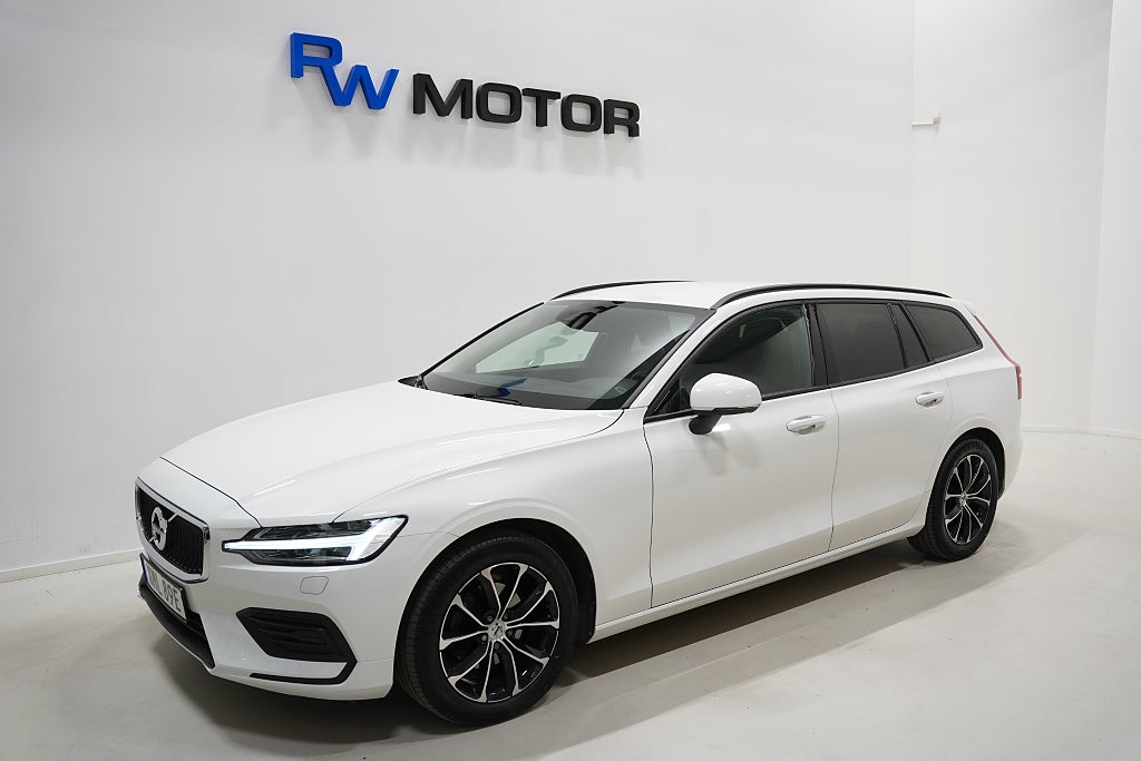 Volvo V60 D3 150hk Momentum D-värm Drag VOC P-sensor Carplay MOMS