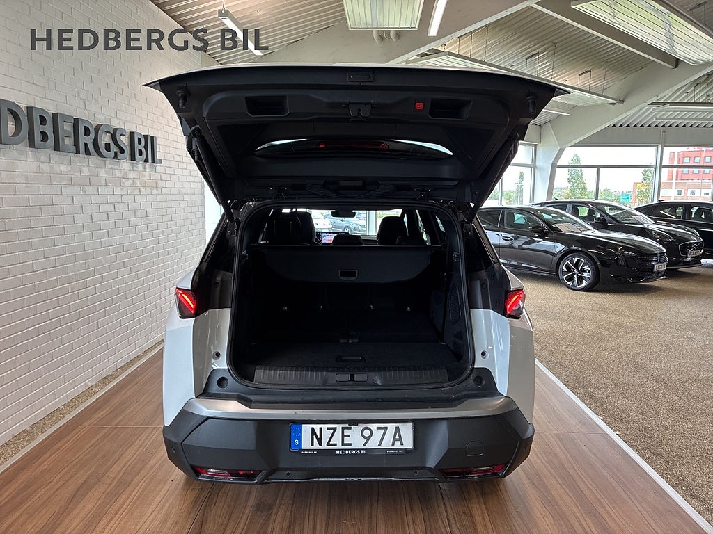 Peugeot 5008  GT HYBRID 145HK thumbnail