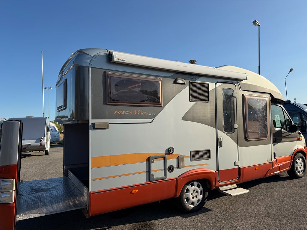 Bürstner Mega Van T675 4 sovplatser 2007 - miniatyr 2