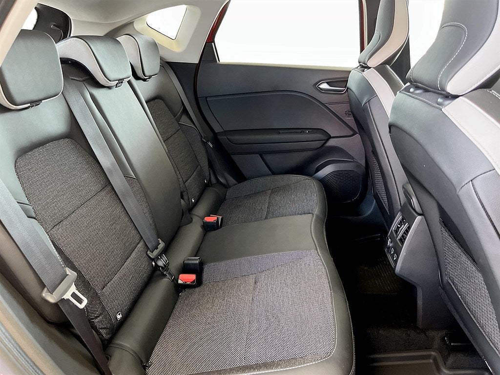 Bild på Mitsubishi ASX PHEV Intense + Style 160hk Aut - Från 3999kr/mån