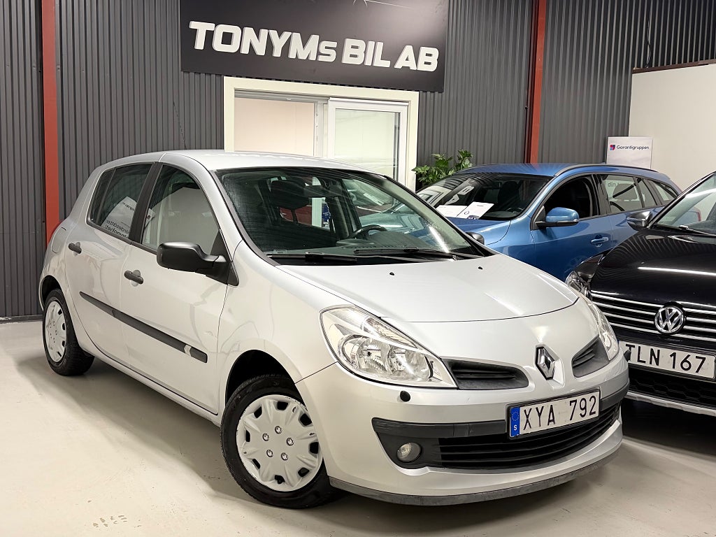 Renault Clio 5-dörrars Halvkombi 1.4 Euro 4