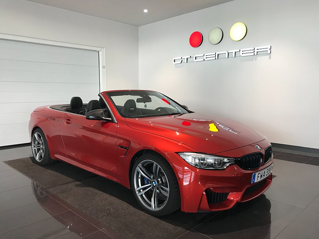BMW M4 Cabriolet Akrapovic Titan Head-Up Surround View 