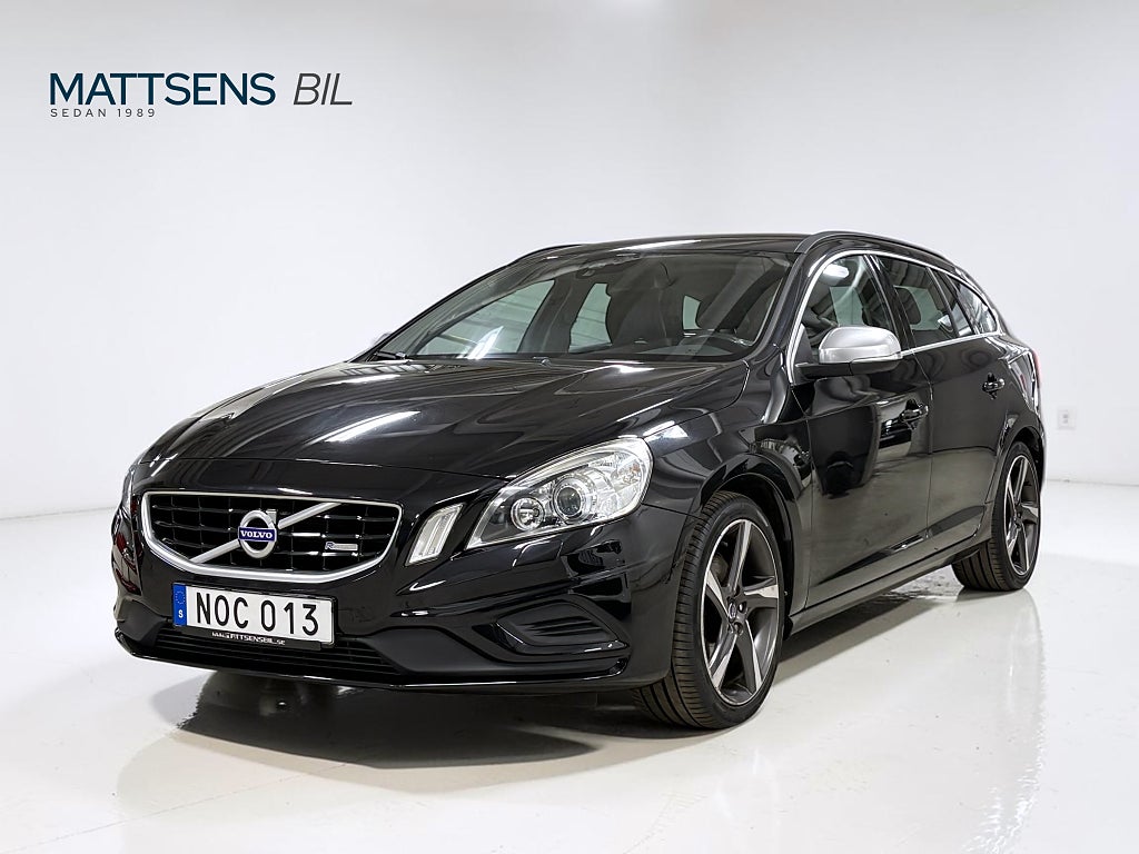 Volvo V60 T4 R-Design / 1618kr/mån / Skinn / BT / Kamrem bytt