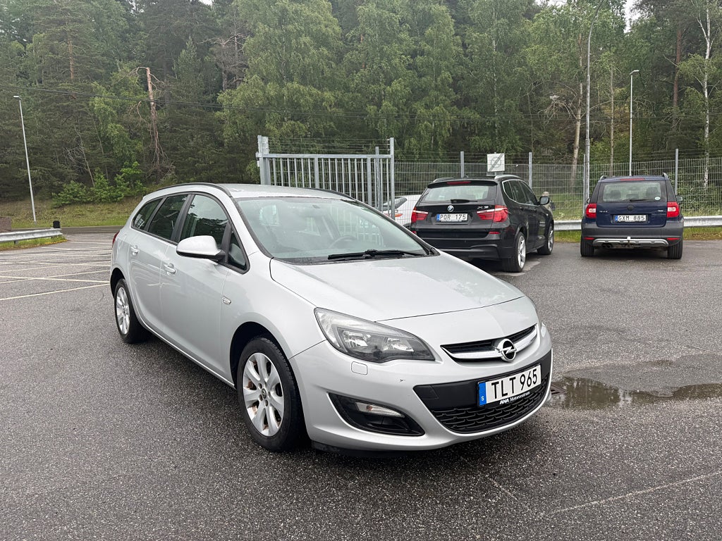 Opel Astra Sports Tourer 1.4 Turbo 140hk Drag Besiktigad 2027-01