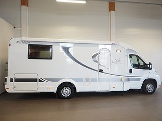 Husbil-halvintegrerad Dethleffs White Edition 3 av 20
