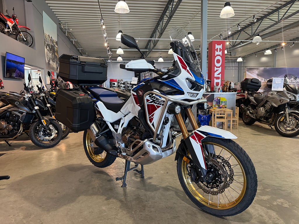 Honda CRF1100D4 Adventure Sports DCT #Endast 1350mil & Mkt utr# 