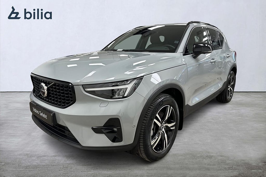 Volvo XC40 B3 FWD Bensin Plus Dark Drag 360 Förarstödspkt