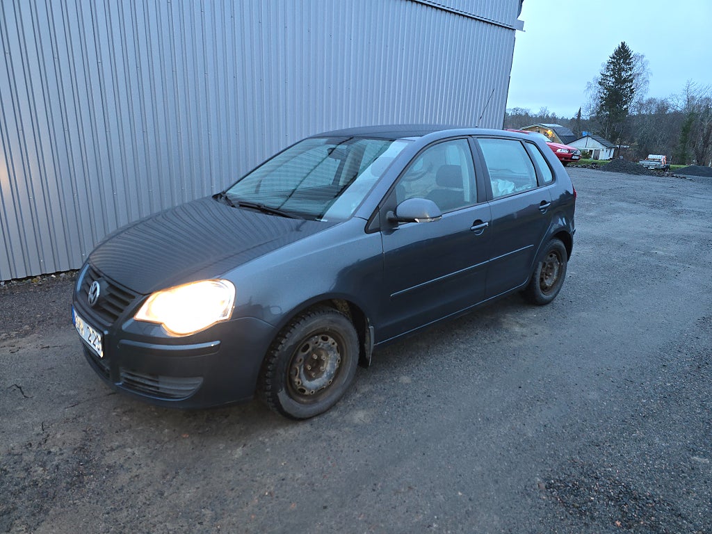 Volkswagen Polo 1.4 TDI Comfortline/Servad och besiktad