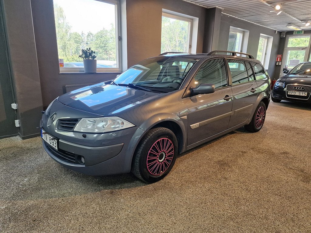 Renault Mégane Grandtour 1.6 Dragkrok Ny servad 