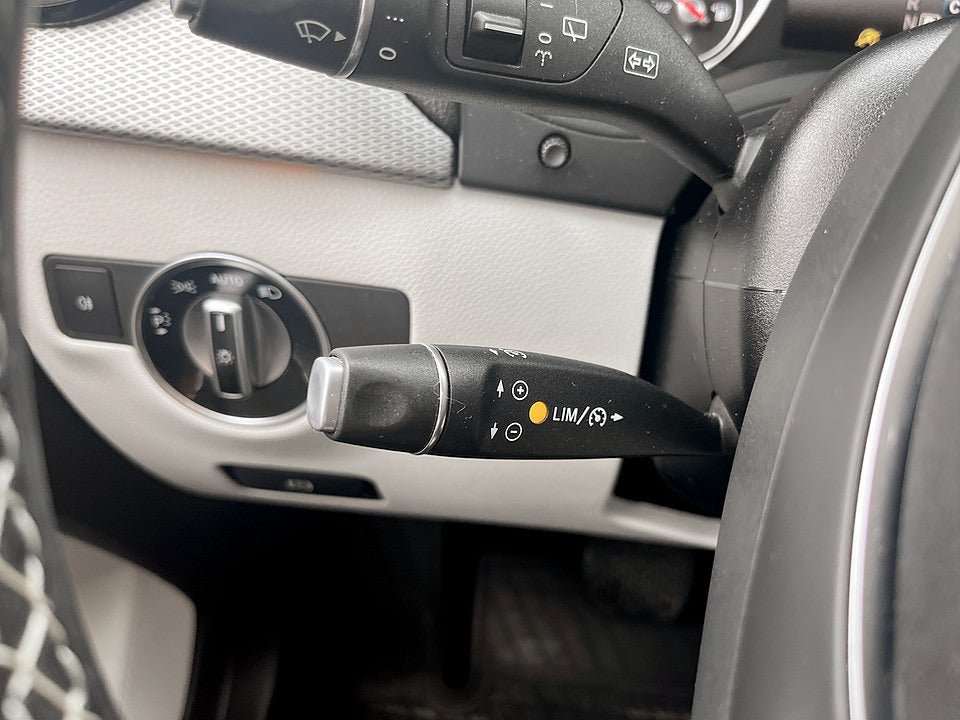 Bild på Mercedes-Benz B Urban 7G-DCT 122hk Aut B-KAMERA PANO
