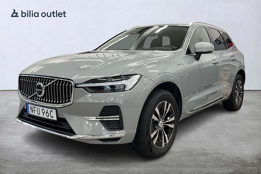 Volvo XC60 Recharge T6 AWD Core Edition 350hk / Pano Navi CarPlay