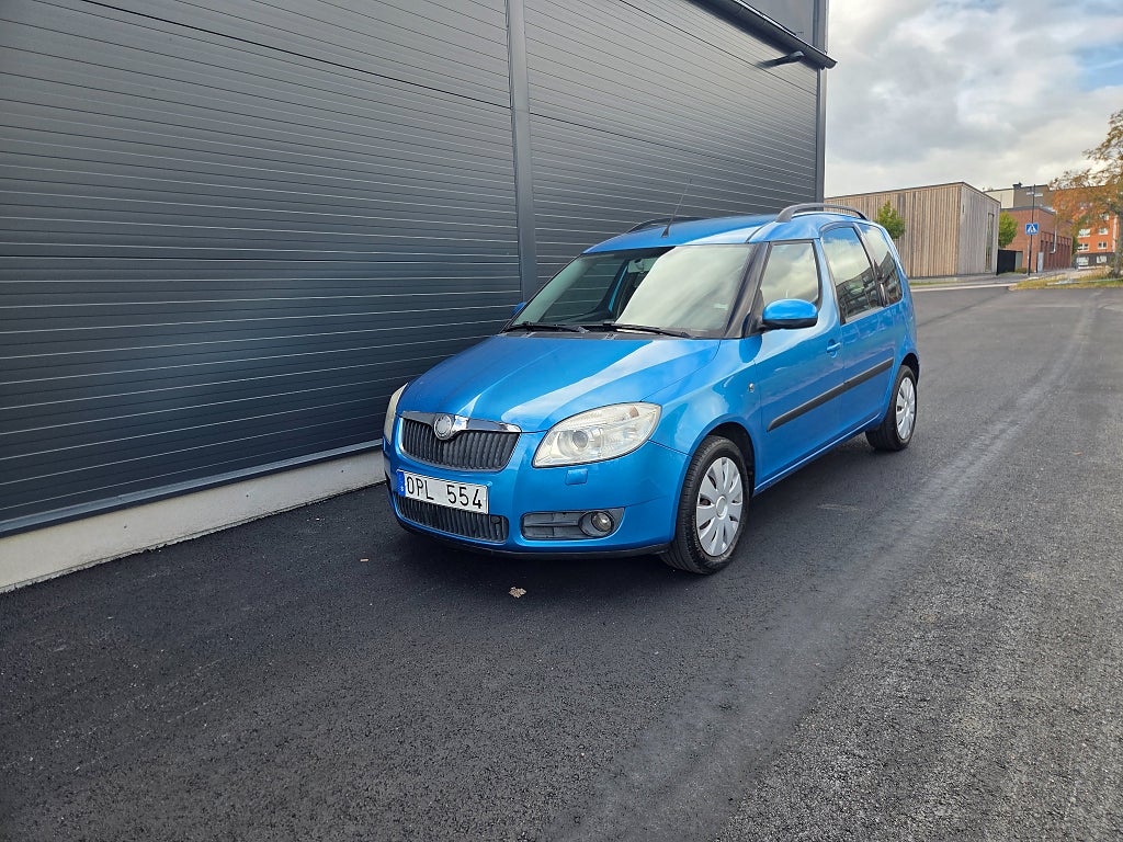 Skoda Roomster 1.4 MPI ,LÅG MIL ,KAMREM BYTT.S&V Däck