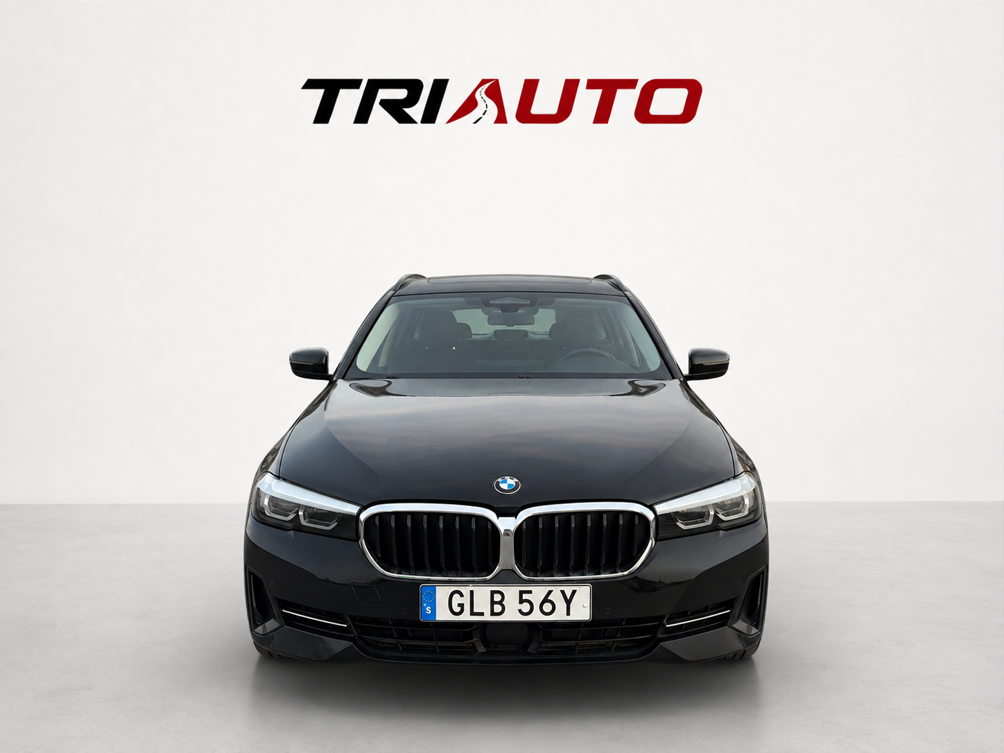 BMW 530 e xDrive Touring MOMS 2021, photo 2/38