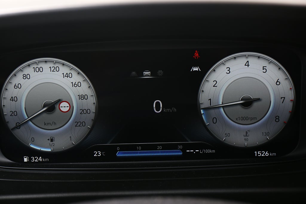 Hyundai Bayon 1.2 MPi Essential Manuell - 2025