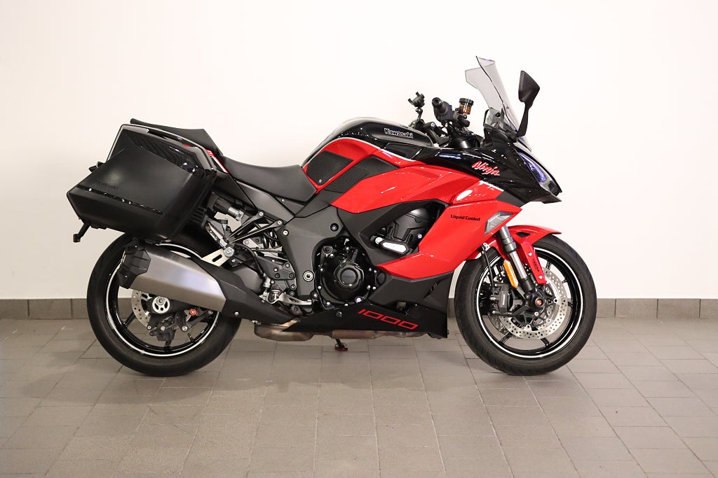 Kawasaki Ninja Z1000SX