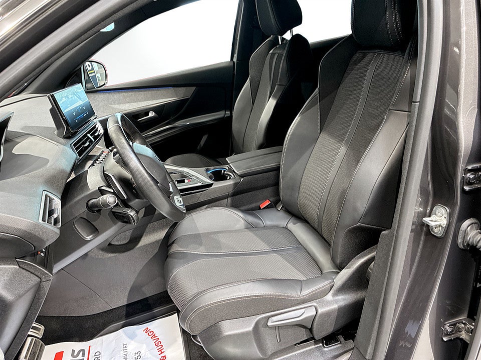 Bild på Peugeot 3008 GT 1.2 PT 130hk Aut B-KAMERA NAVI