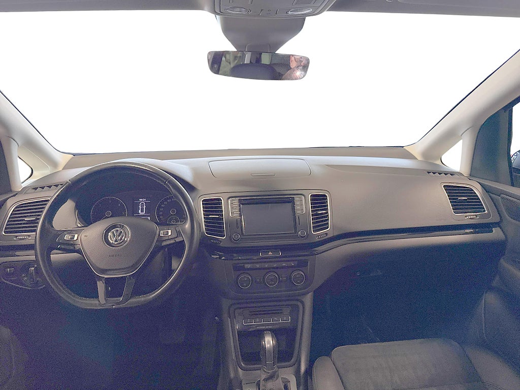 Volkswagen Sharan 2019 - miniatyr 3