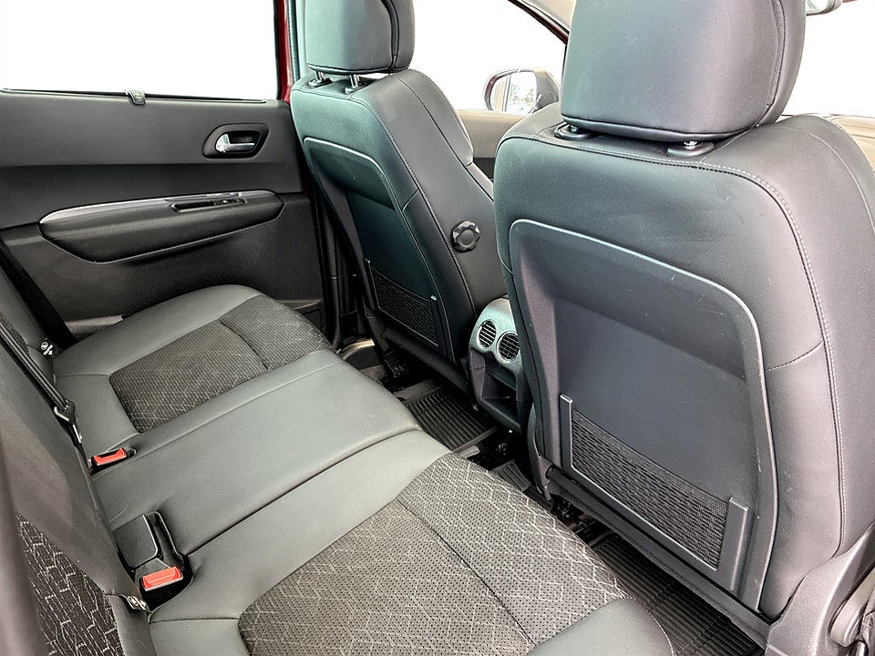 Bild på Peugeot 3008 Allure 1.6 BlueHDi 120hk Aut PANORAMA NYBYTT KAMREM