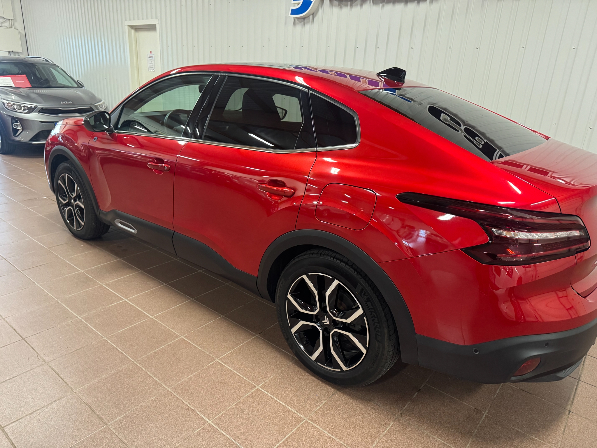 Citroen C4 ë-X 2023, bild 7/10