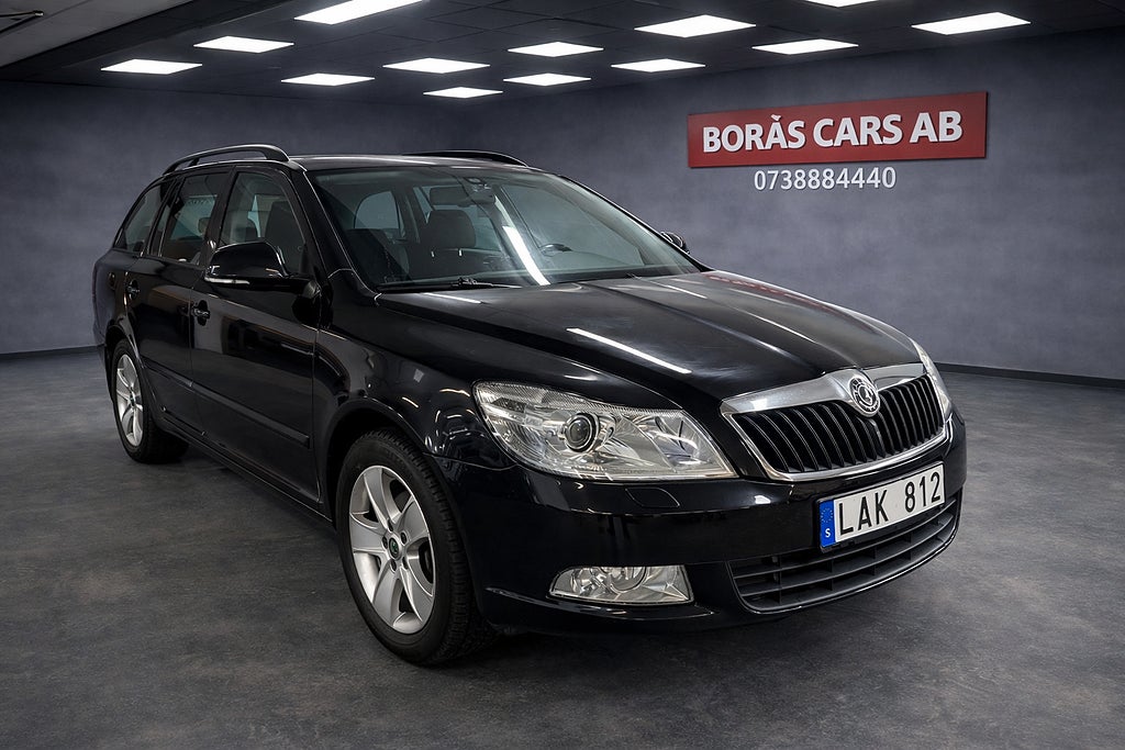 Skoda Octavia Kombi 1.2 (105hk) TSI Elegance*700kr/mån*Automat 