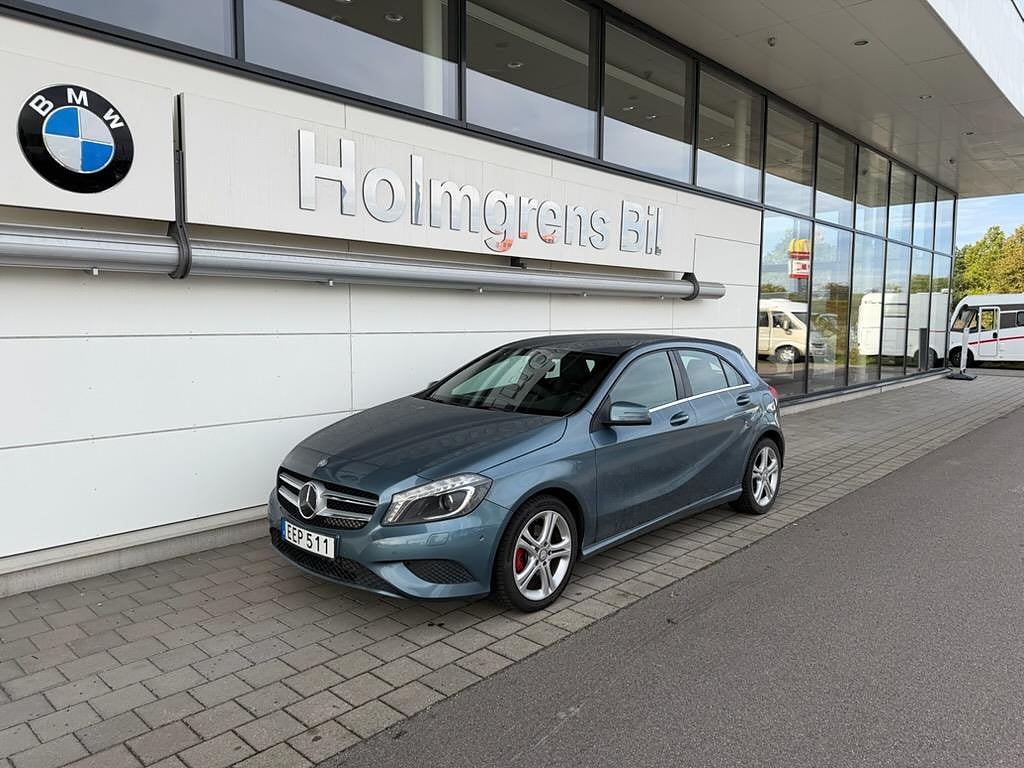 Mercedes-Benz A 180 Urban Navi PDC | Ränta 1,99%