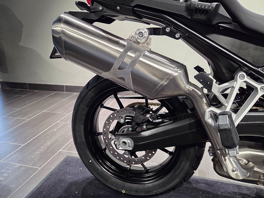 BMW F800GS/Sidoväskor & 5-års garanti på köpet!/Chassisänkt