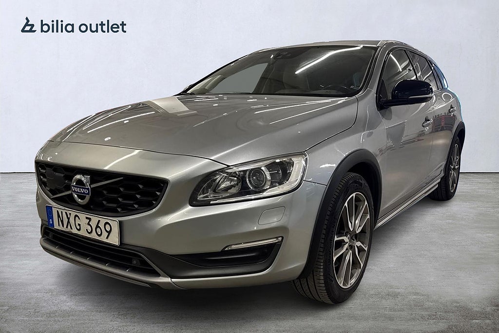Volvo V60 Cross Country D4 AWD Summum BE PRO Taklucka / B-Kam / Navi / Värmare