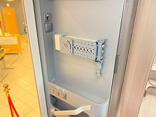 Husbil-halvintegrerad Adria Matrix Supreme 670 SL 15 av 31