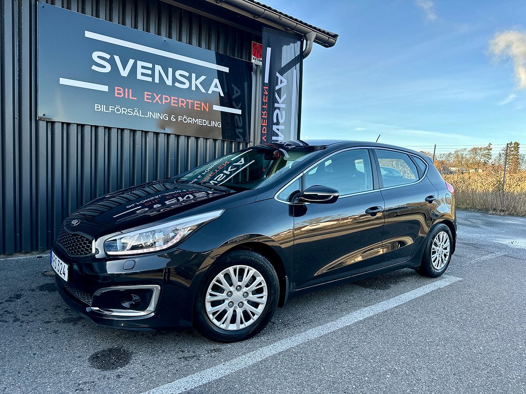 Kia CEED cee'd 5d. 1.6 CRDi 136hk/Advance/Servad/Välvårdad