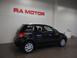 Halvkombi Suzuki SX4 5 av 19