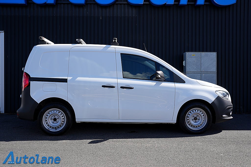Mercedes-Benz Citan 110 CDI DCT, Inredning, Kamera, Dragkrok, MOMS 95hk